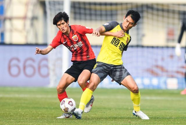 pg电子娱乐平台-【2021中超赛季总结③】逆境中反而看到希望之路？