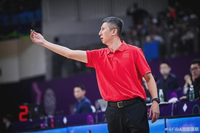公布了！落选中国男篮！单场42分的得分王