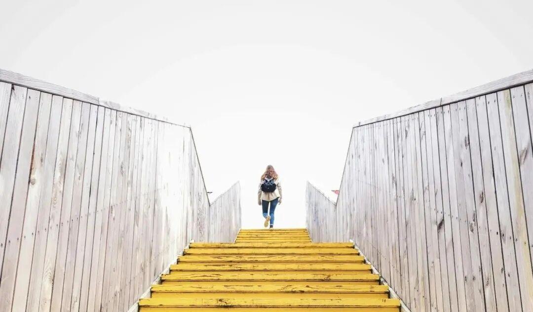 pg电子娱乐平台-惊人的穷人定律:越是贫穷的家庭,越喜欢让子女从事这3类工作,结果越来越穷