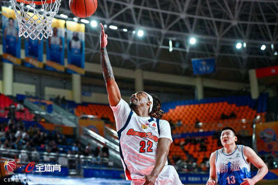 PG模拟器在线试玩-下半场进攻乏力，华南虎客场憾负新疆